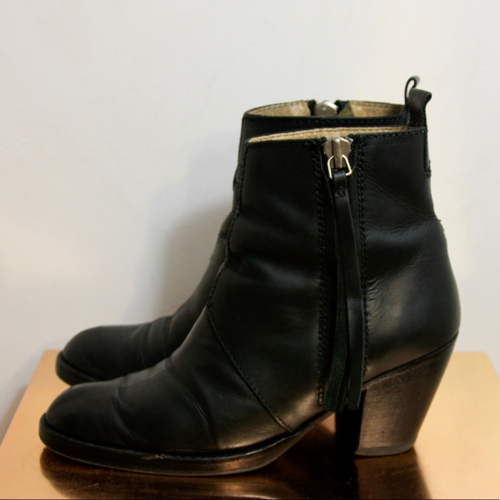 Acne Studios The Pistol leather ankle boots